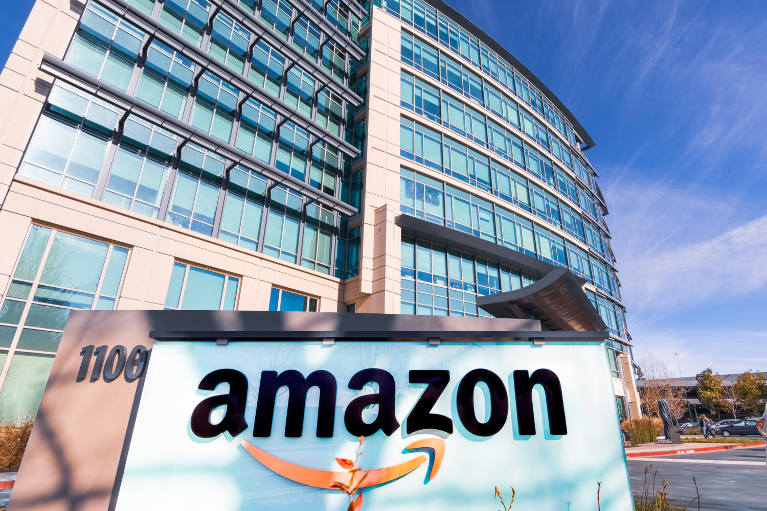 La AEPD impone a una empresa del grupo Amazon una multa de 2 millones  de euros por solicitar a sus candidatos un certificado de ausencia de  antecedentes penales