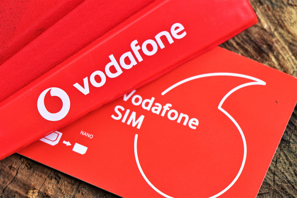 La AEPD impone a Vodafone una multa de 3,94 millones de euros por  faltas de medidas de seguridad adecuadas en su proceso para expedir  duplicados de la tarjeta SIM